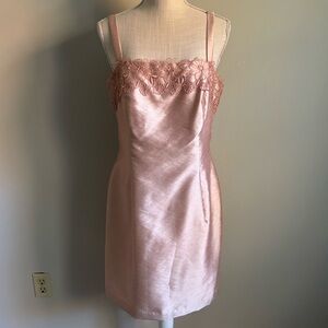 Sleeveless Formal Dress Floral Lace Neckline Pink